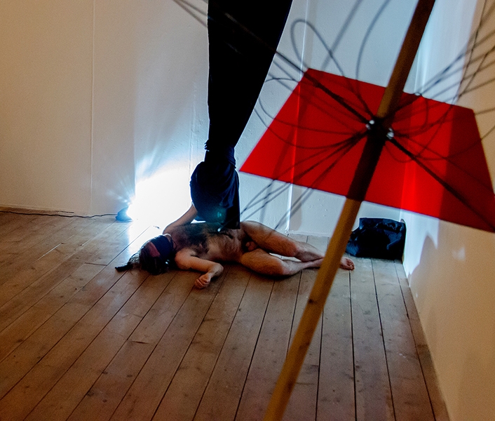 http://www.articlegallery.co.uk/files/gimgs/th-10_ACT 2-68 for web_v2.jpg