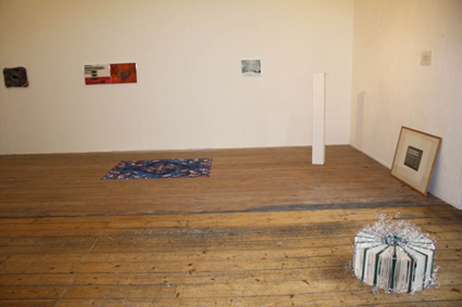 http://articlegallery.co.uk/files/gimgs/th-16_Installation 19.jpg
