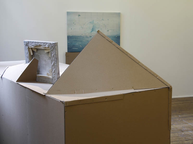 http://www.articlegallery.co.uk/files/gimgs/th-20_8_Diamond Armour with Structure - B_ Cove and D Punnet.jpg
