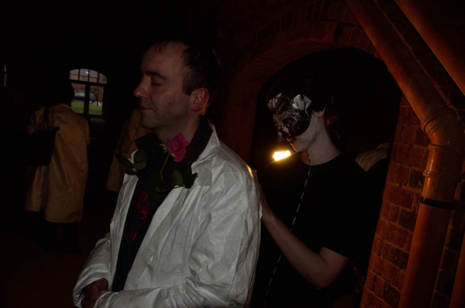 http://www.articlegallery.co.uk/files/gimgs/th-21_22,interaction J Cox.jpg