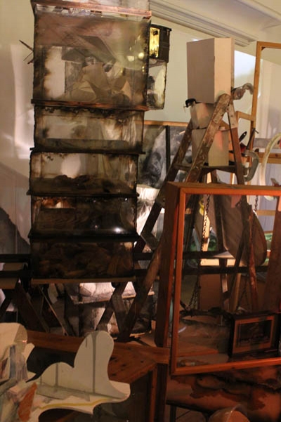http://www.articlegallery.co.uk/files/gimgs/th-9_Babelling Installation.jpg