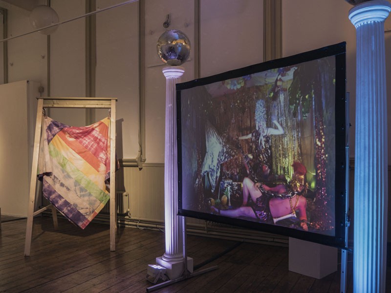 http://www.articlegallery.co.uk/files/gimgs/th-48_2.jpg
