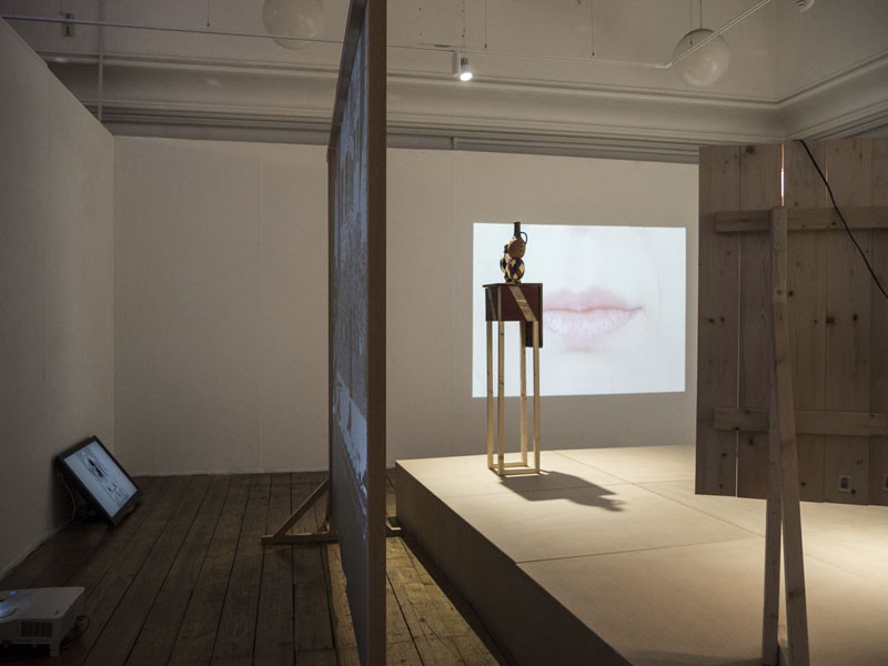 http://www.articlegallery.co.uk/files/gimgs/th-48_3.jpg
