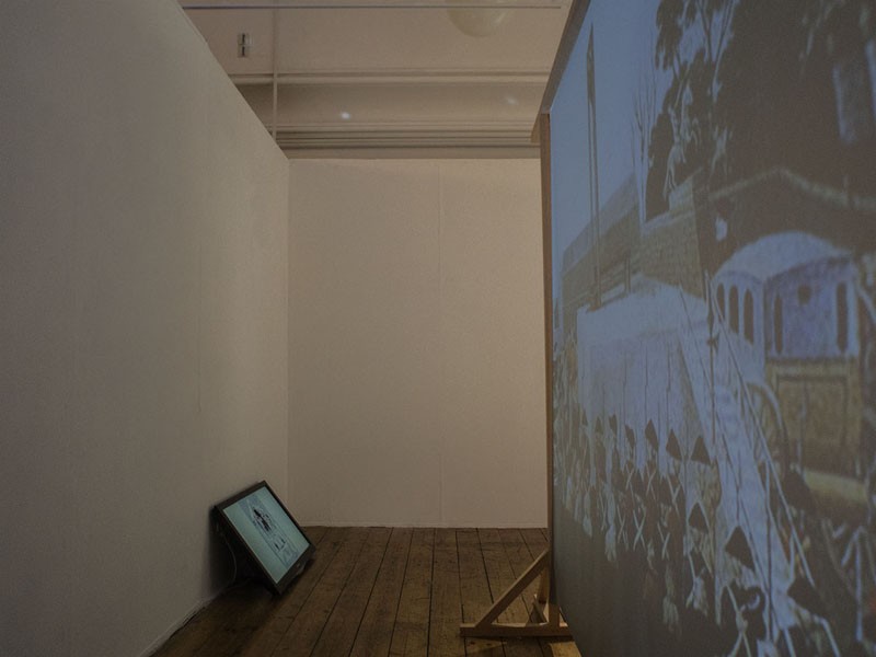 http://www.articlegallery.co.uk/files/gimgs/th-48_4.jpg